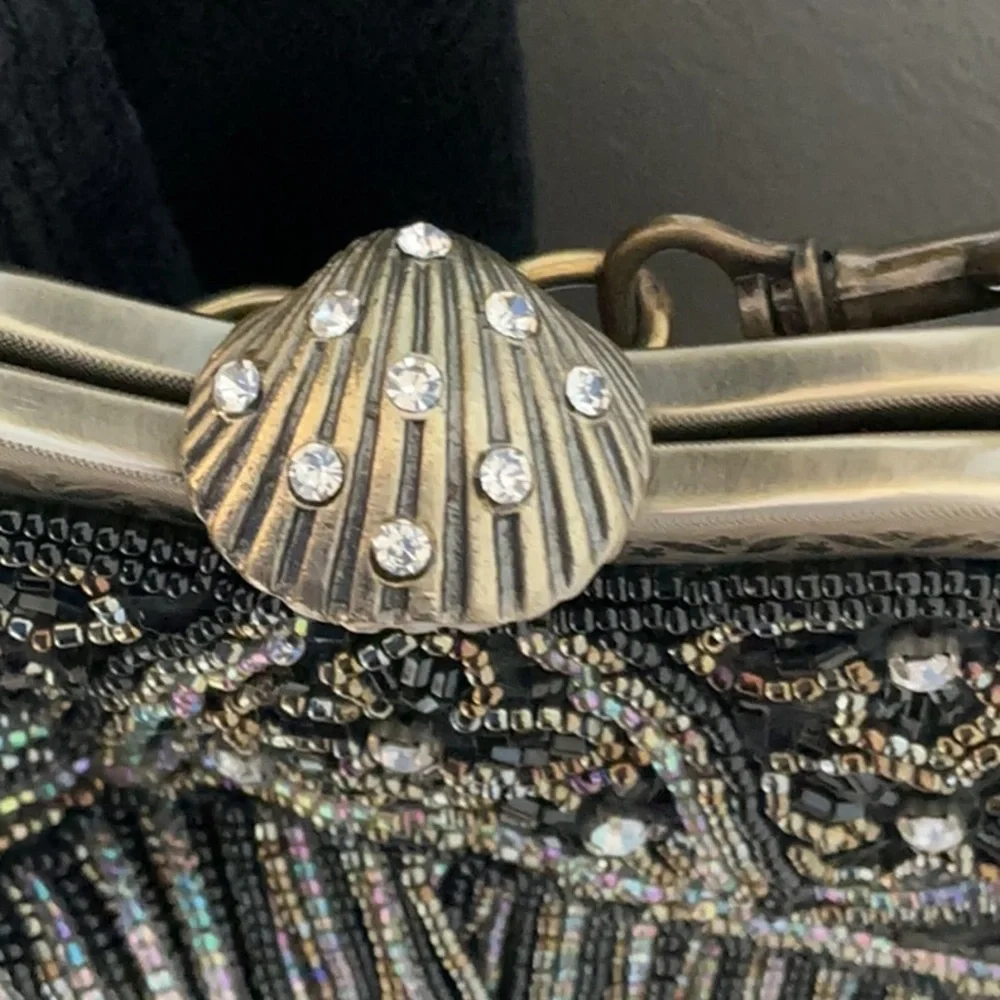 Vintage-Inspired Black Beaded Fringe Evening Bag